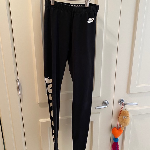 Nike black leggings - Picture 1 of 5
